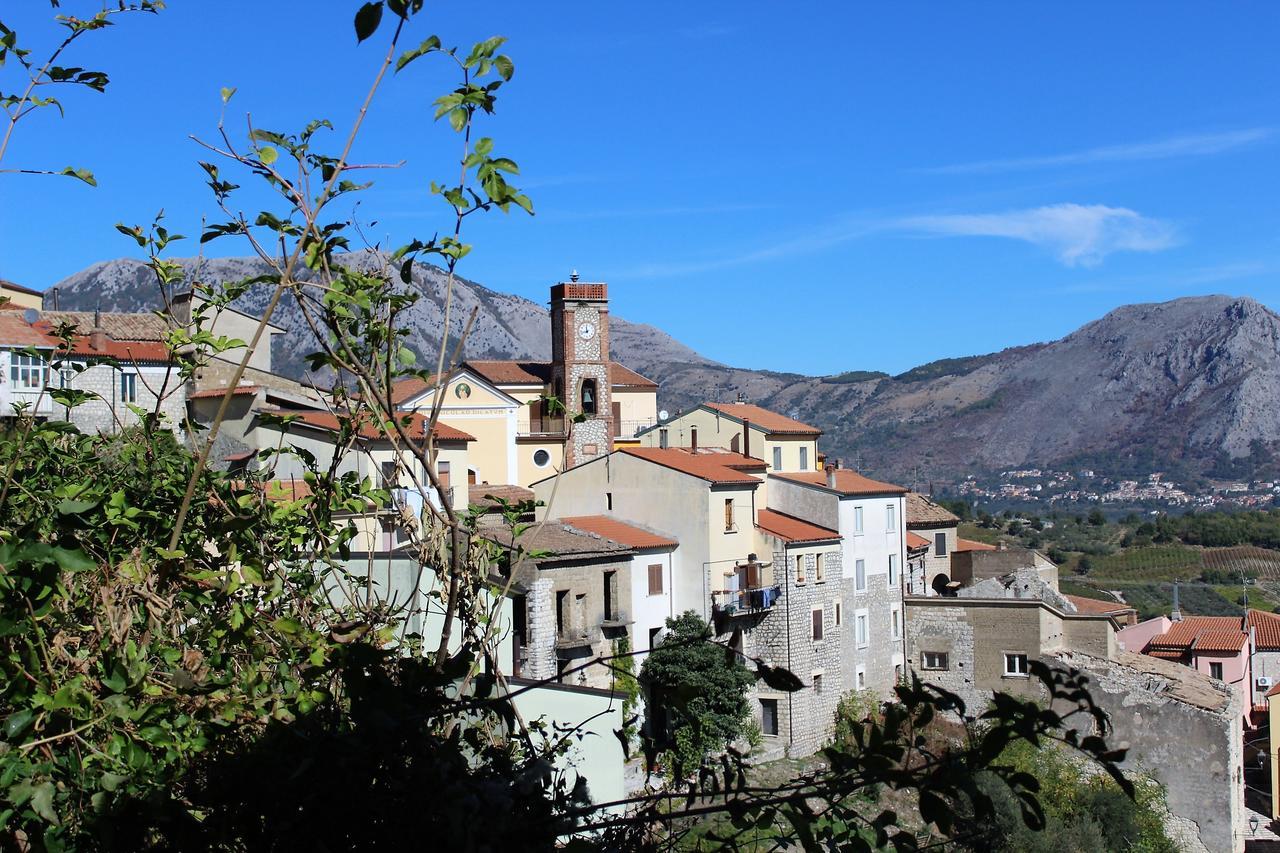 ホテル La Chiazzolla Campoli del Monte Taburno エクステリア 写真
